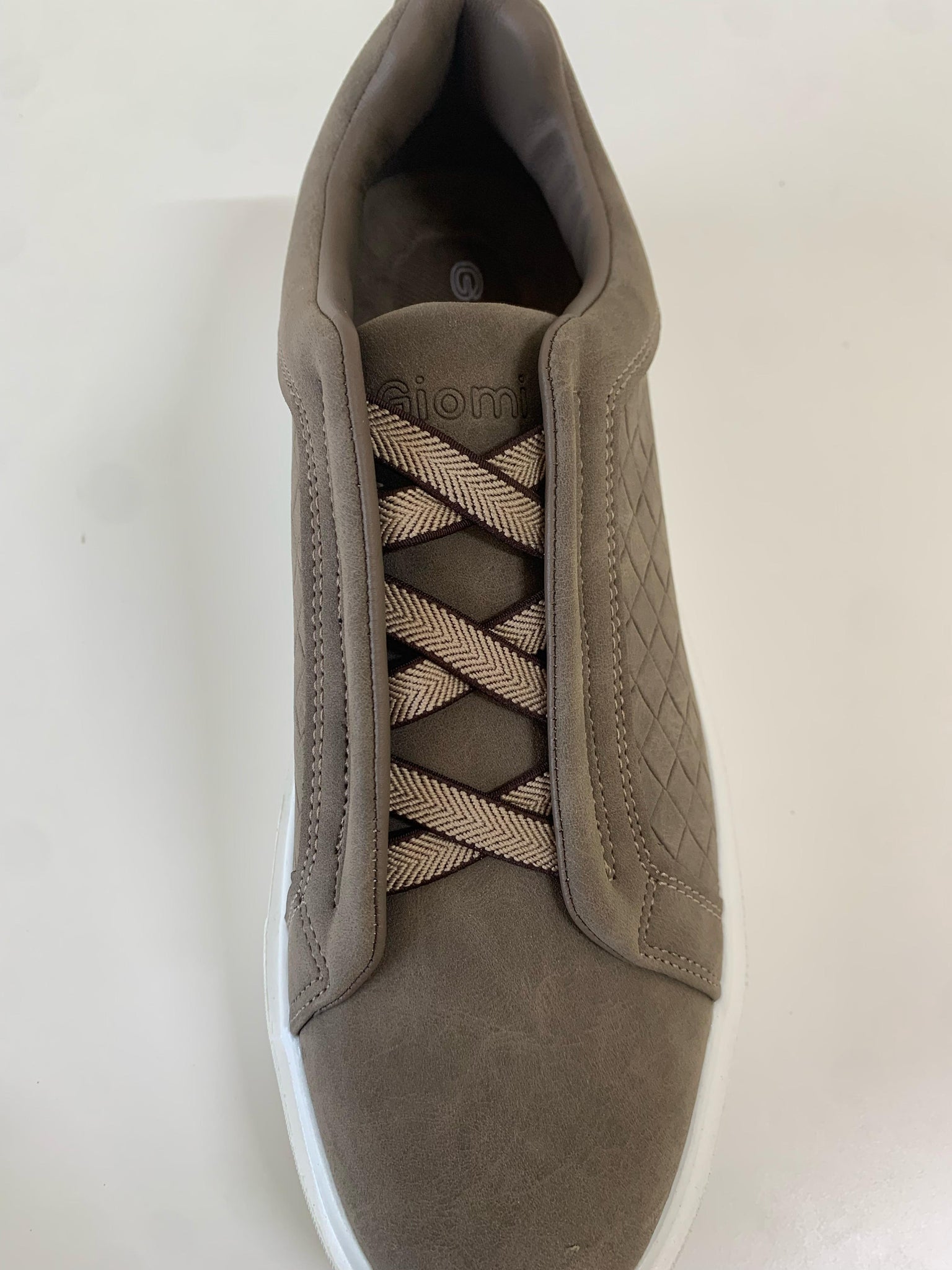 Baskets Taupe Matelassées quadrillé